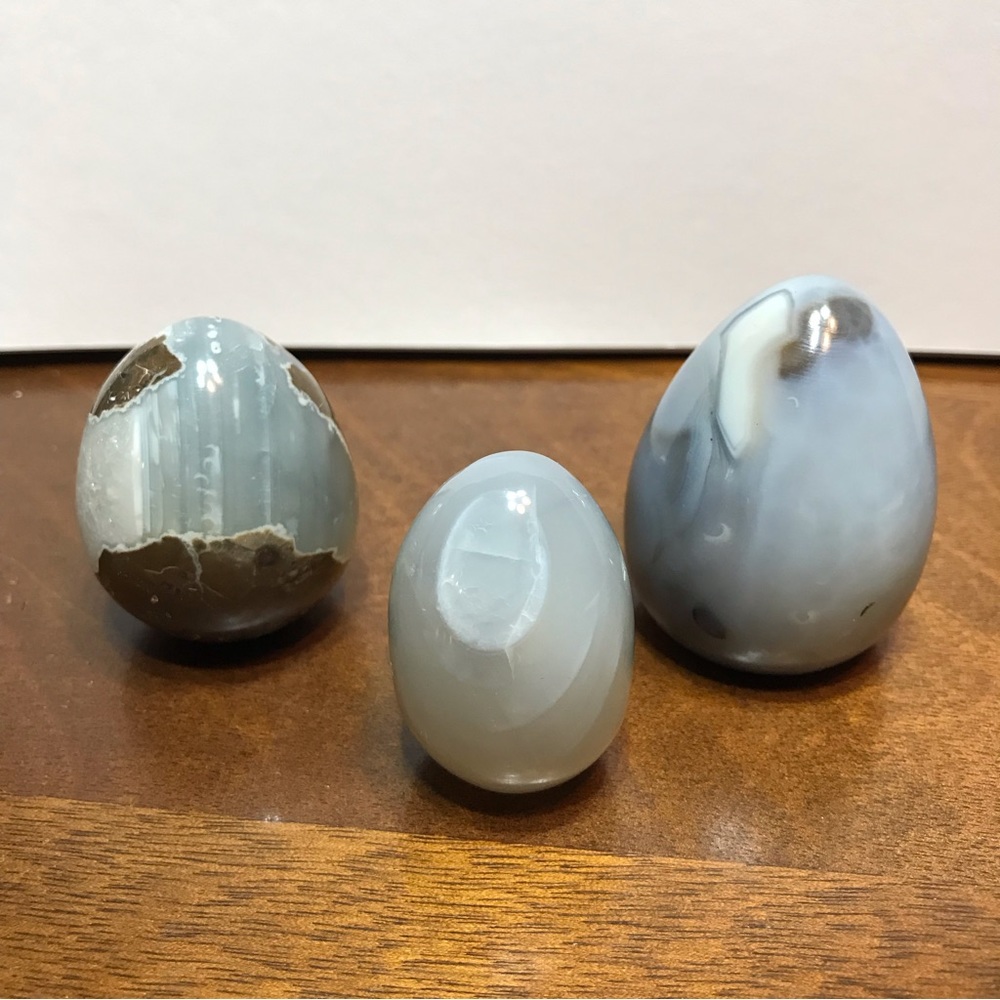 Agate Eggs - Picture 2 of 8